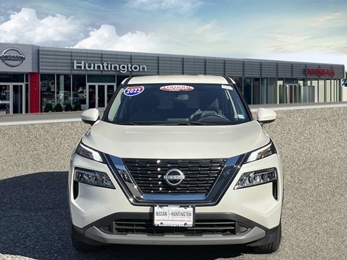 Certified 2023 Nissan Rogue SV image 2