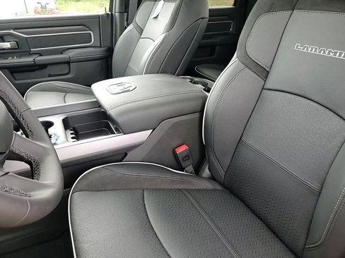 New 2025 RAM 2500 Laramie image 21