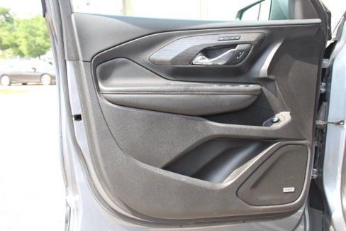 Used 2019 GMC Terrain SLT w/ Preferred Package image 9