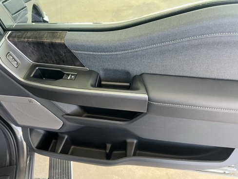New 2025 Ford F250 Lariat w/ Lariat Ultimate Package image 23