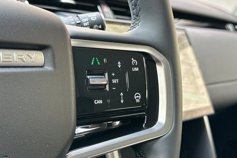 Certified 2024 Land Rover Discovery Sport S image 29
