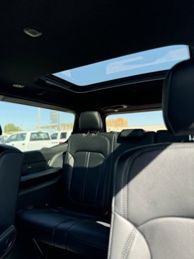 New 2024 Jeep Wagoneer Series II image 14