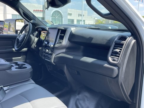 New 2025 RAM 2500 Tradesman w/ Chrome Appearance Group image 19