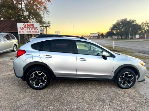 Used 2015 Subaru Crosstrek 2.0i Premium w/ Moonroof Package image 11