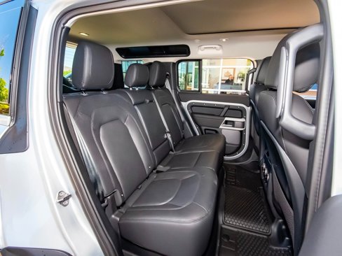 New 2024 Land Rover Defender 110 S image 48