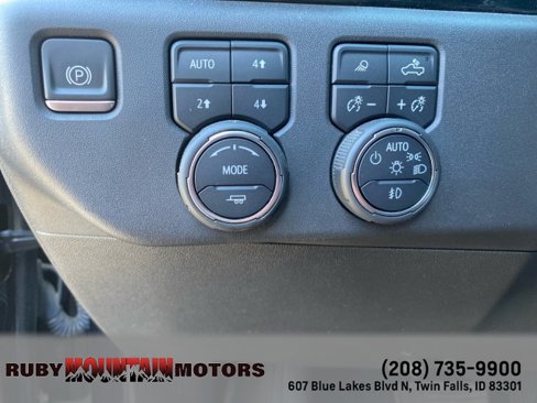 Used 2022 Chevrolet Silverado 1500 ZR2 image 14