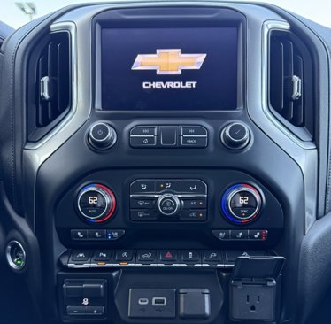 Used 2019 Chevrolet Silverado 1500 LTZ w/ LTZ Premium Package image 27