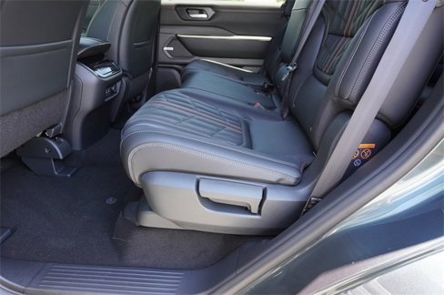 New 2025 Nissan Armada PRO-4X w/ Pro-4X Premium Package image 21
