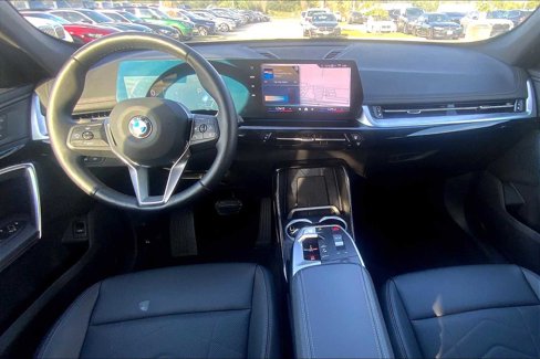 Used 2025 BMW X1 xDrive28i image 15