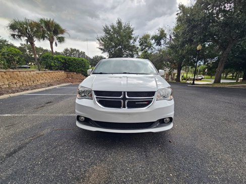Used 2019 Dodge Grand Caravan SXT image 8