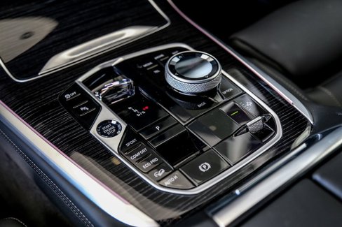 New 2026 BMW X7 xDrive40i w/ Executive Package image 14