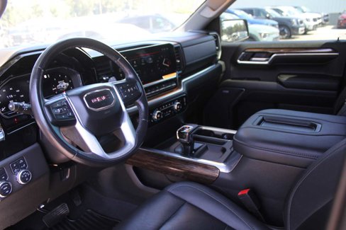 Used 2022 GMC Sierra 1500 Elevation w/ Elevation Premium Package image 32