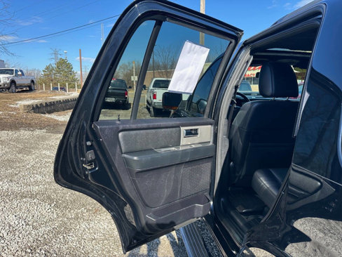Used 2017 Ford Expedition Limited w/ Equipment Group 301A image 10