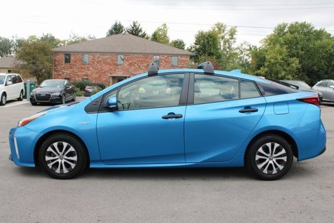 Used 2022 Toyota Prius LE image 5