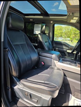 Used 2021 Ford F350 Lariat w/ Chrome Package image 23