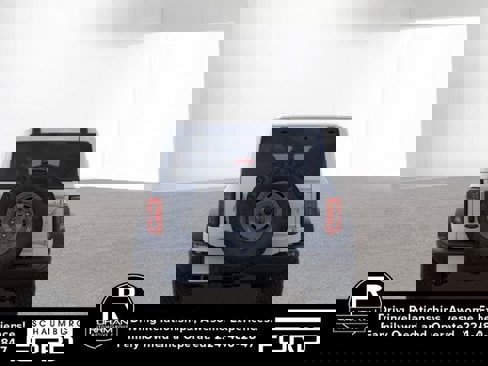 New 2025 Ford Bronco Badlands image 5