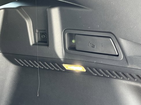 New 2025 Nissan Murano SV image 24