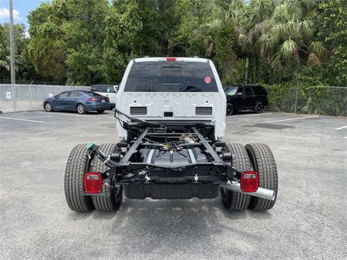 New 2025 Ford F350 Lariat image 6