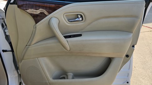 Used 2019 INFINITI QX80 Luxe image 36
