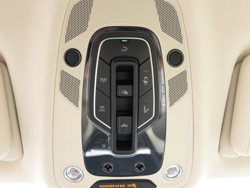New 2025 Bentley Bentayga image 38