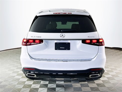 New 2026 Mercedes-Benz GLS 580 4MATIC image 6