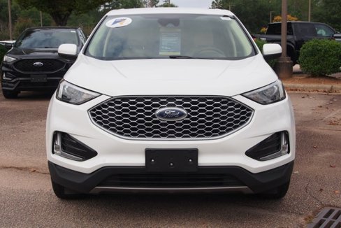 Certified 2024 Ford Edge SEL w/ Convenience Package image 2