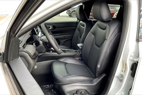New 2026 Jeep Compass Latitude w/ Quick Order Package 29K image 8