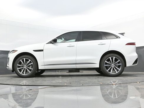 New 2026 Jaguar F-PACE R-Dynamic S image 32