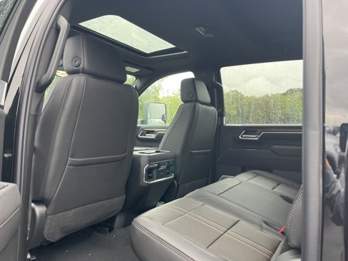 New 2026 Chevrolet Silverado 2500 High Country w/ High Country Premium Package image 9