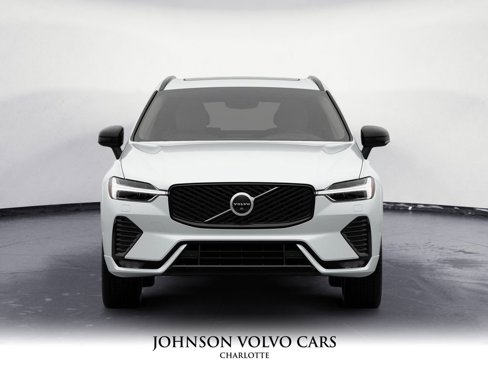New 2026 Volvo XC60 B5 Ultra w/ Protection Package Premier image 2