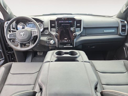 Used 2025 RAM 1500 Laramie image 20