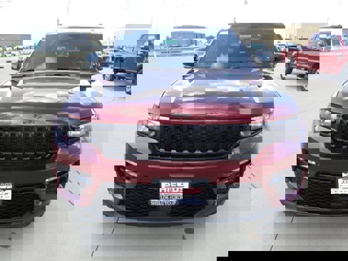 New 2025 Jeep Grand Cherokee Limited w/ Black Appearance Package image 10