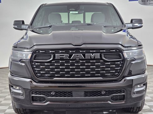 New 2026 RAM 1500 4x4 Crew Cab image 9