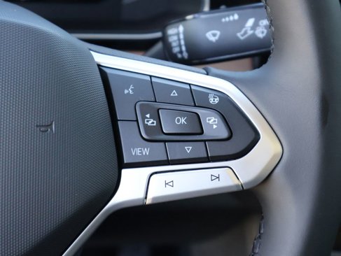 New 2026 Volkswagen Jetta SEL image 32