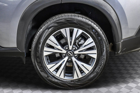 Used 2022 Nissan Rogue SV image 30