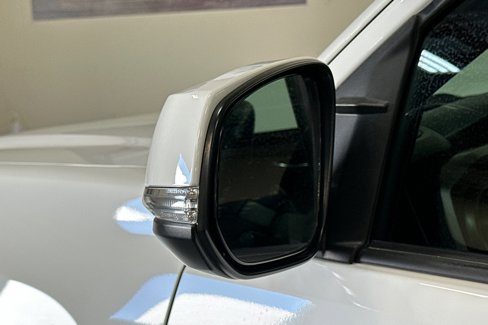 Used 2021 Toyota Tacoma TRD Off-Road image 48