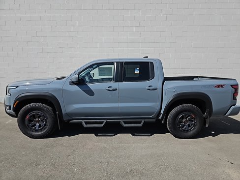 New 2025 Nissan Frontier PRO-4X image 7