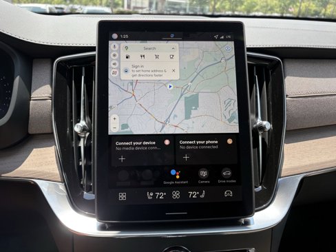 New 2026 Volvo XC90 B6 Plus w/ Protection Package Premier image 19