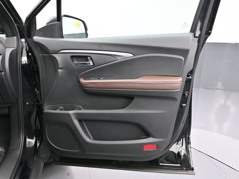 New 2025 Honda Ridgeline RTL image 41