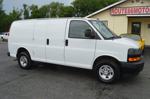 Used 2021 Chevrolet Express 2500 w/ Driver Convenience Package image 9