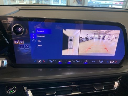 New 2026 Chevrolet Traverse LT w/ Driver Confidence Package image 20
