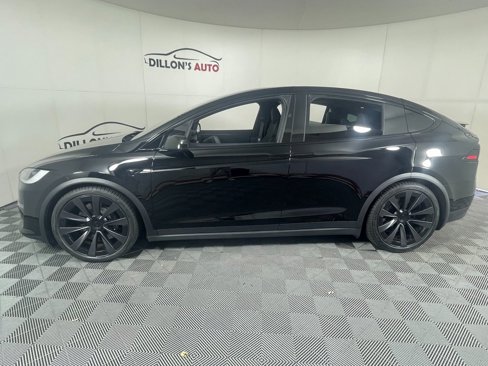 Used 2025 Tesla Model X image 6
