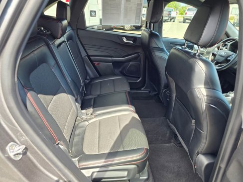 Used 2024 Ford Escape ST-Line image 14