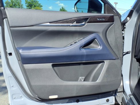 New 2026 INFINITI QX60 Luxe image 4