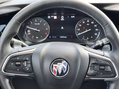 Used 2023 Buick Envision Avenir image 11