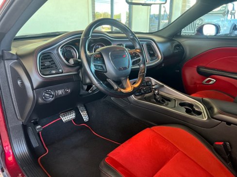 Used 2021 Dodge Challenger R/T w/ Plus Package image 20