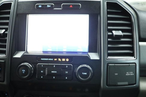Used 2022 Ford F350 XLT w/ Camper Package image 28