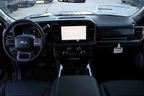 New 2025 Ford F250 Lariat w/ Lariat Ultimate Package image 10
