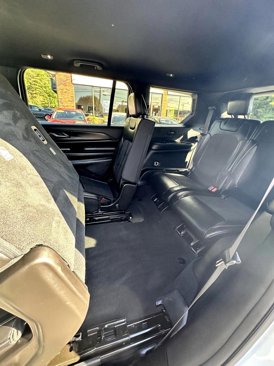 Used 2024 Jeep Grand Cherokee L Laredo image 19