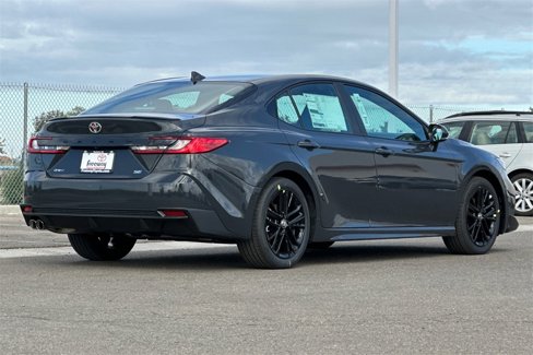 New 2026 Toyota Camry SE image 4